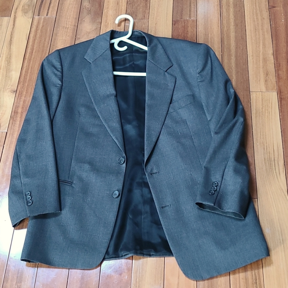 Nick Hilton Collection Grey Suite